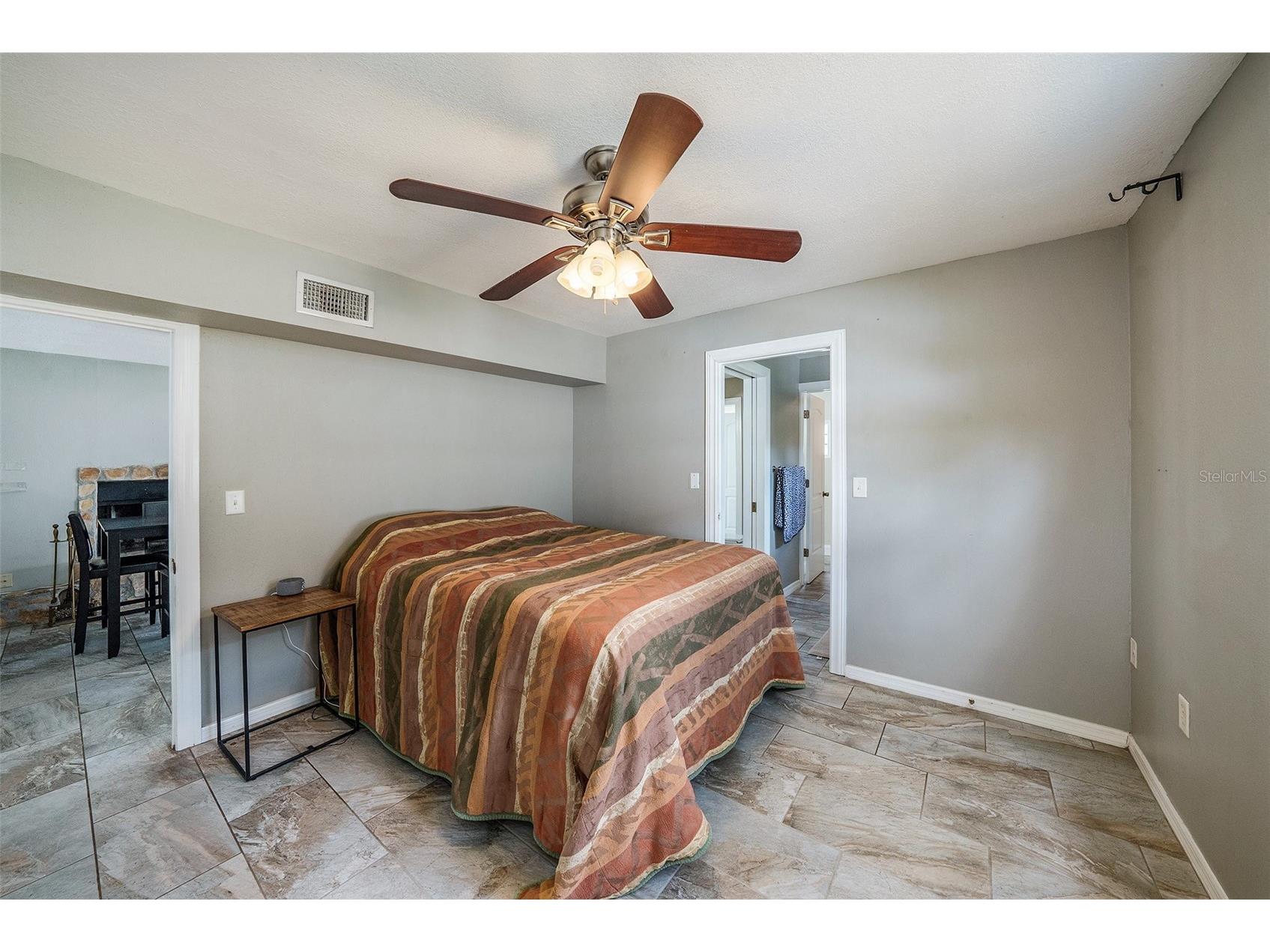 1702 E Knollwood Street Tampa FL 33610 TB8440125 image18