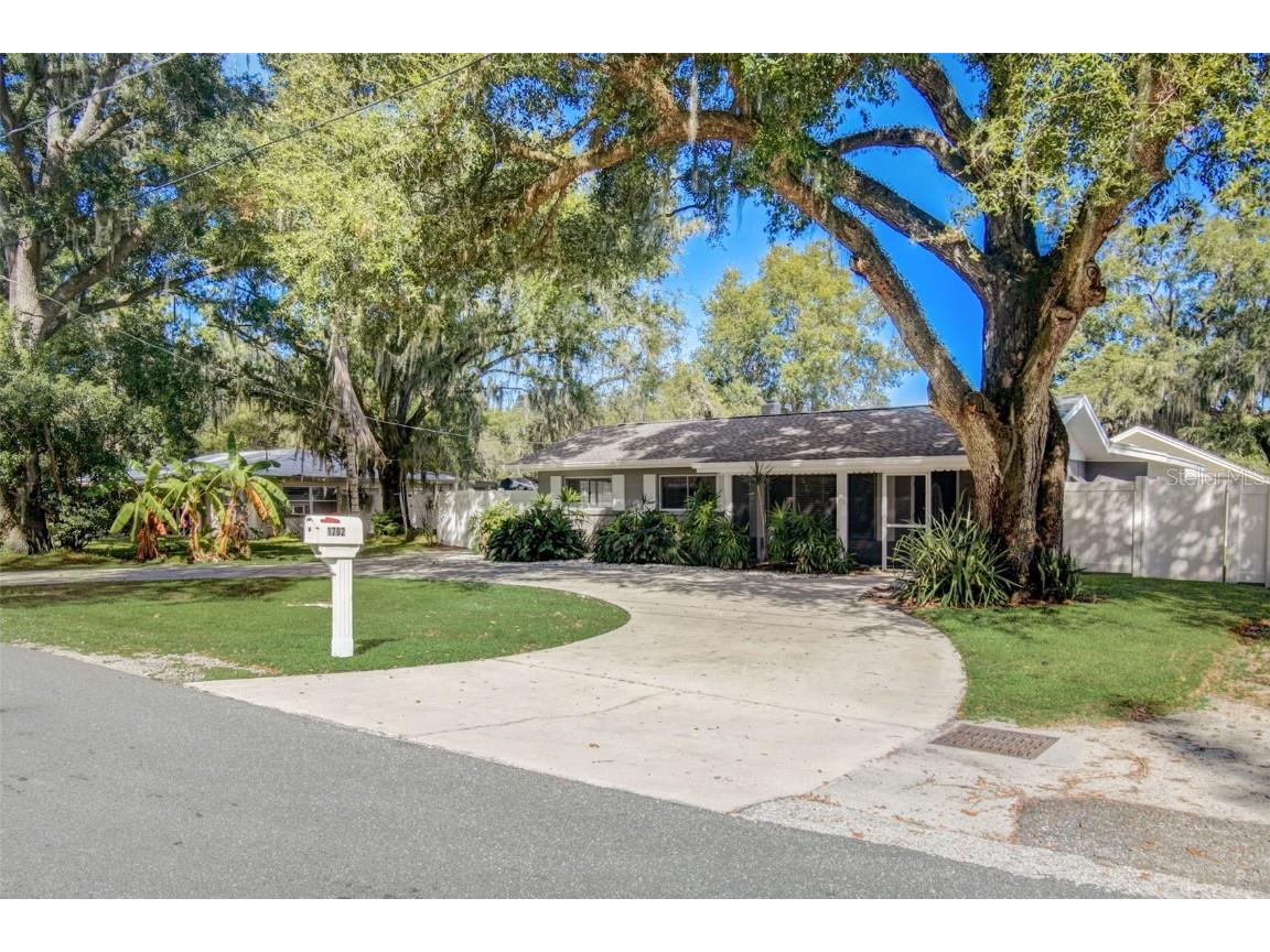 1702 E Spencer Street Plant City FL 33563 T3480098 image1
