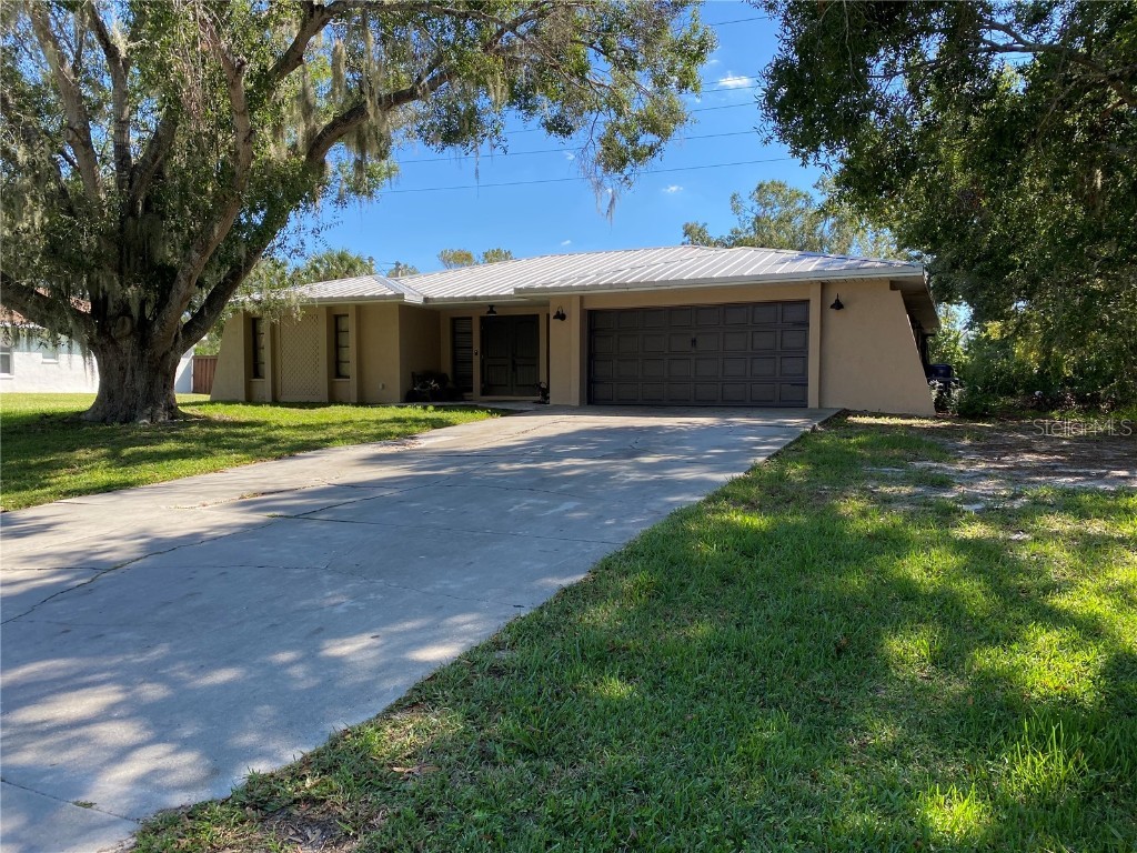 1702 Hammock Drive Nokomis FL 34275 A4586140 image1
