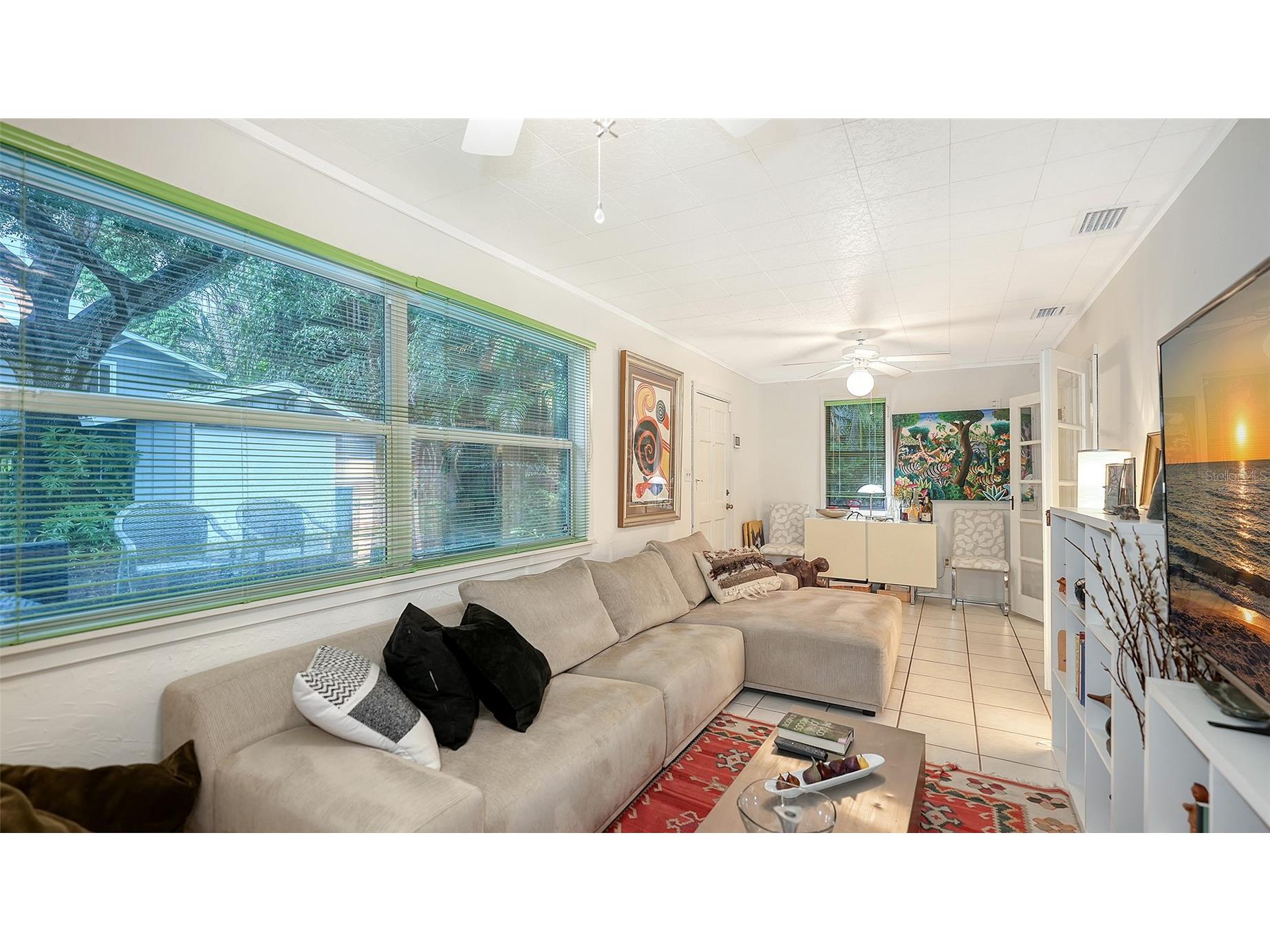 1702 Hillview Street Sarasota FL 34239 A4664314 image11