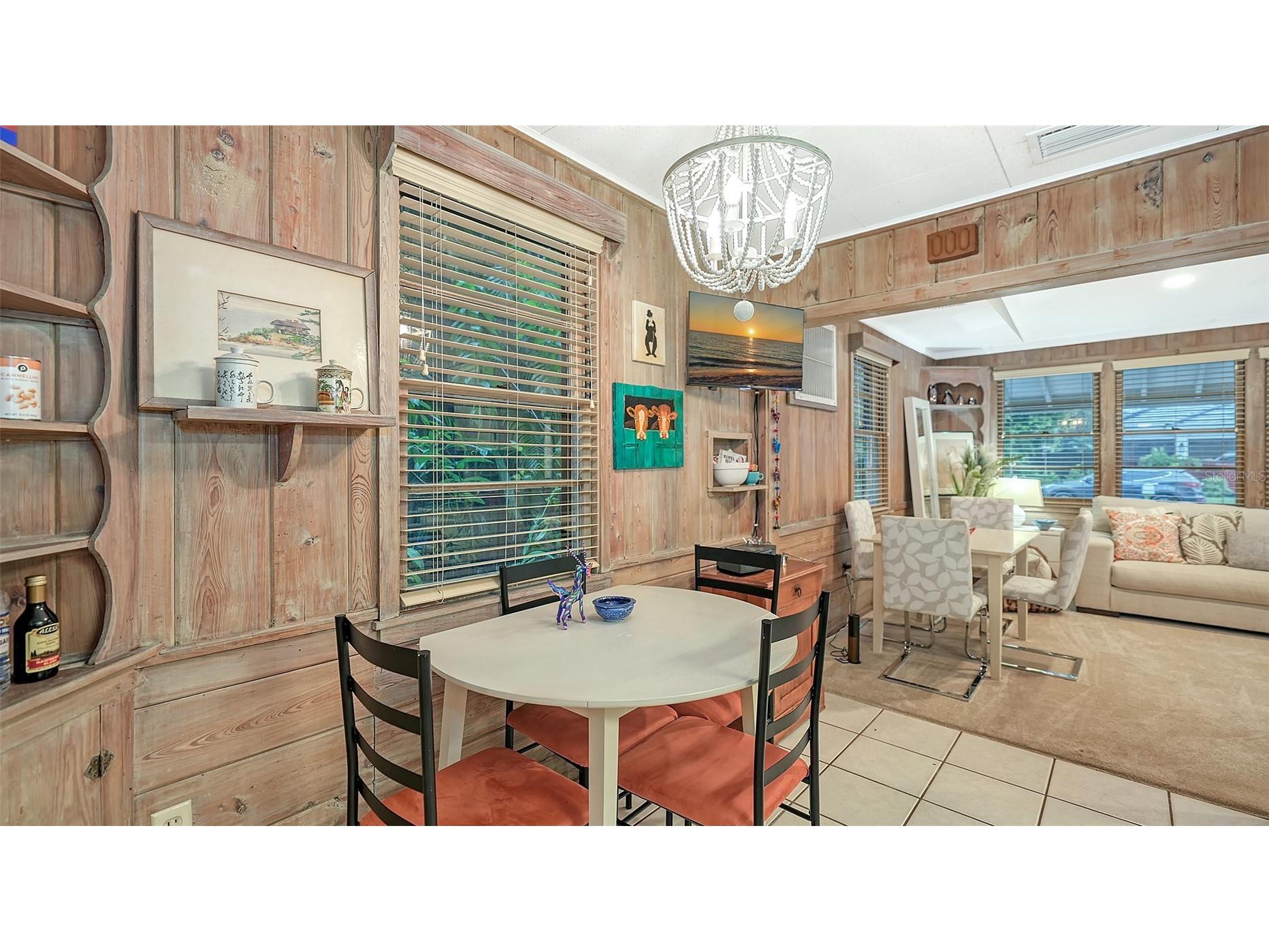 1702 Hillview Street Sarasota FL 34239 A4664314 image22