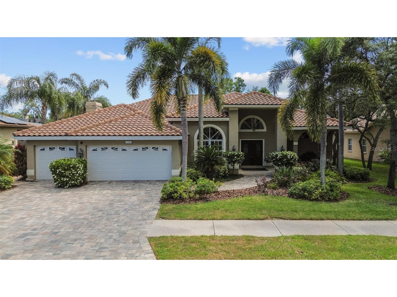 1702 Huntington Court Safety Harbor FL 34695 U8240068 image1
