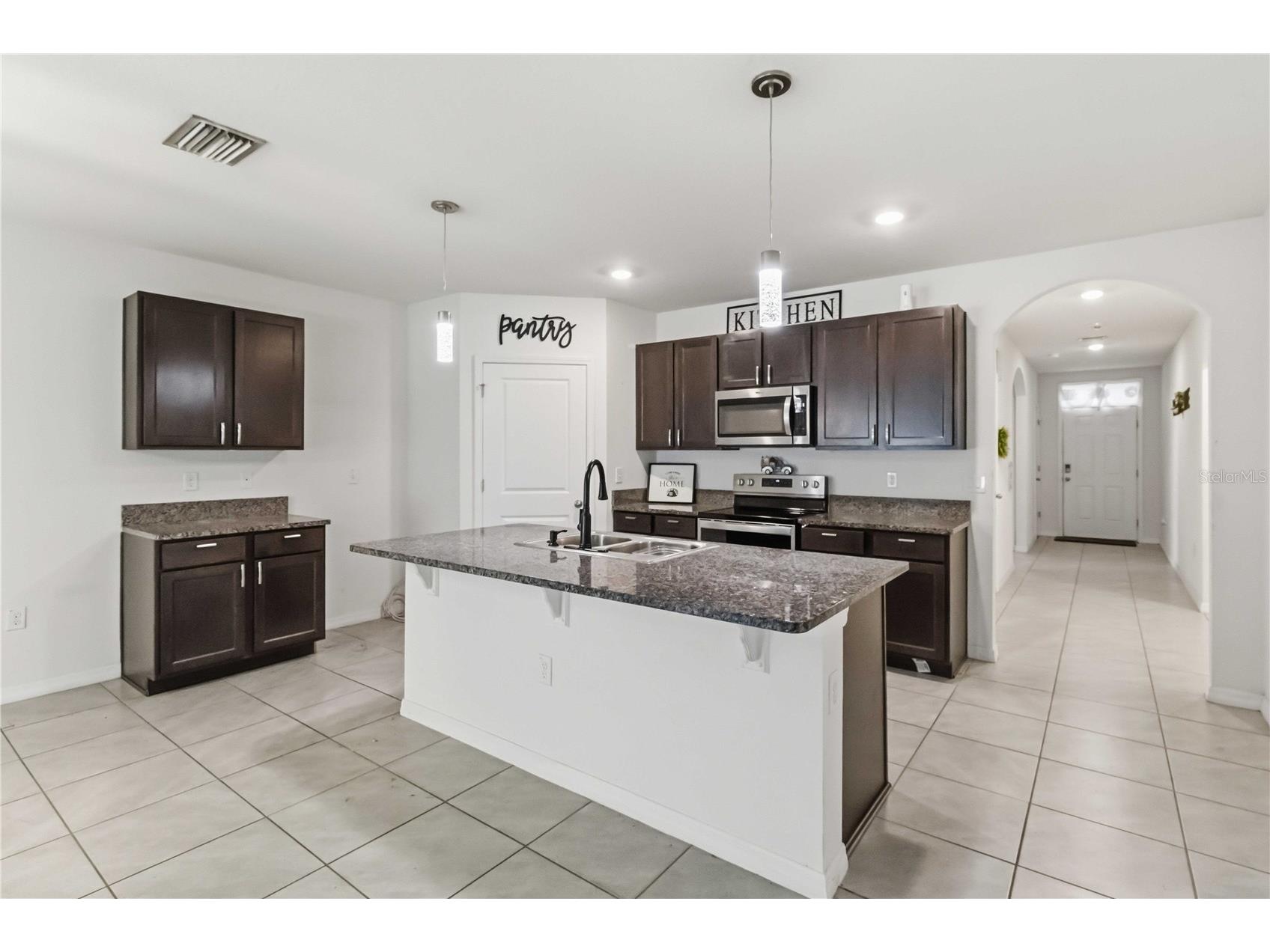 1702 Johnson Pointe Drive Plant City FL 33566 TB8526415 image3