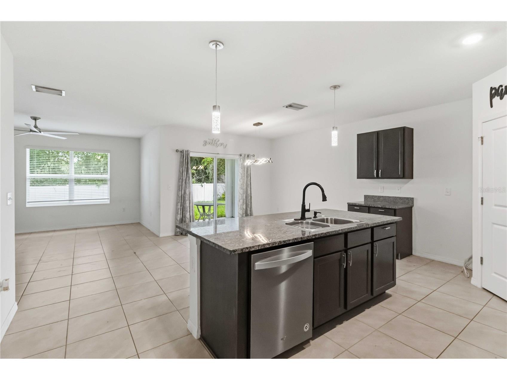 1702 Johnson Pointe Drive Plant City FL 33566 TB8526415 image5