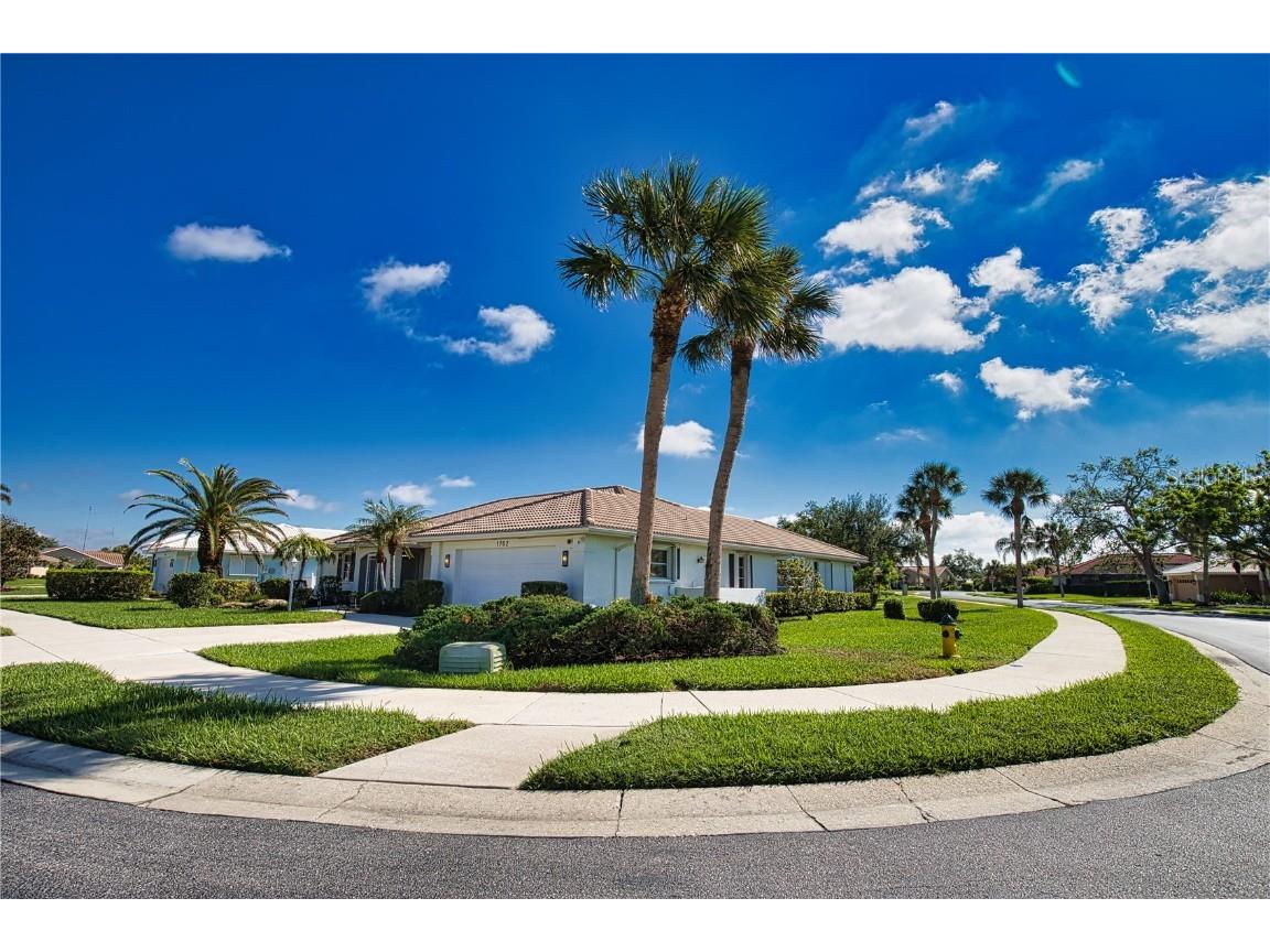1702 Kilruss Drive Venice FL 34292 A4674691 image4