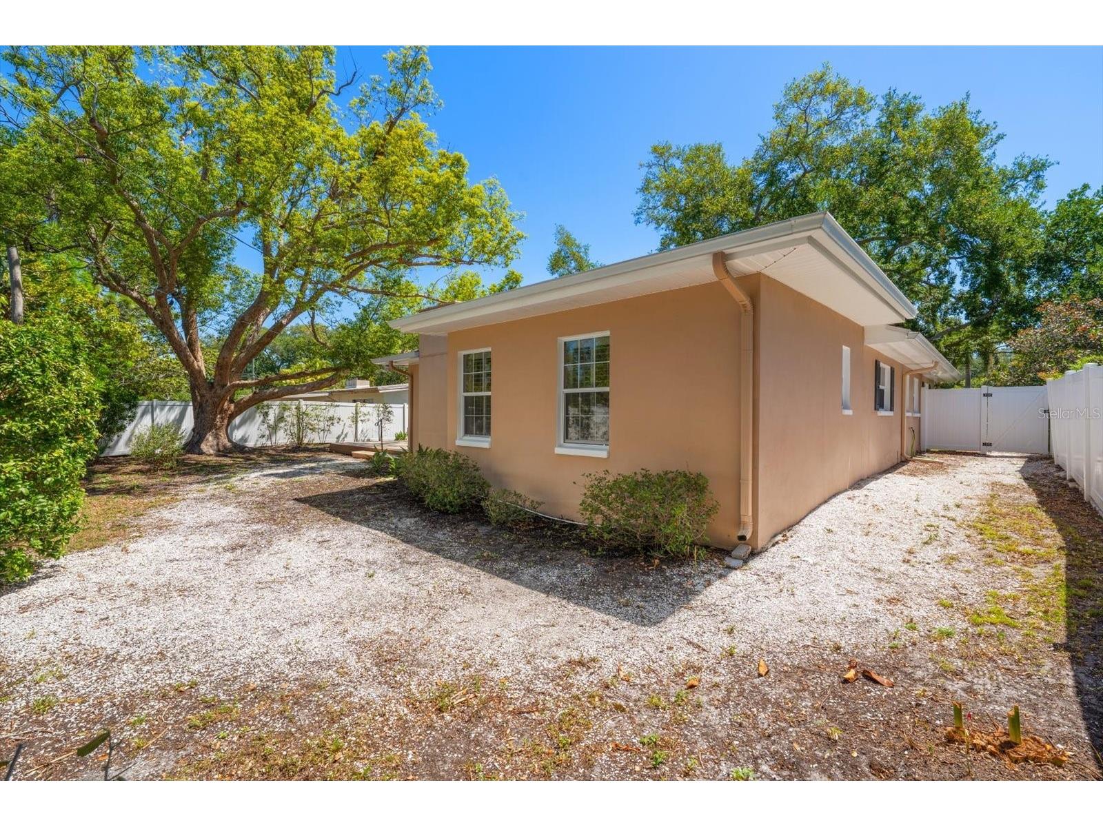 1702 Meredith Lane Belleair FL 33756 TB8502139 image51