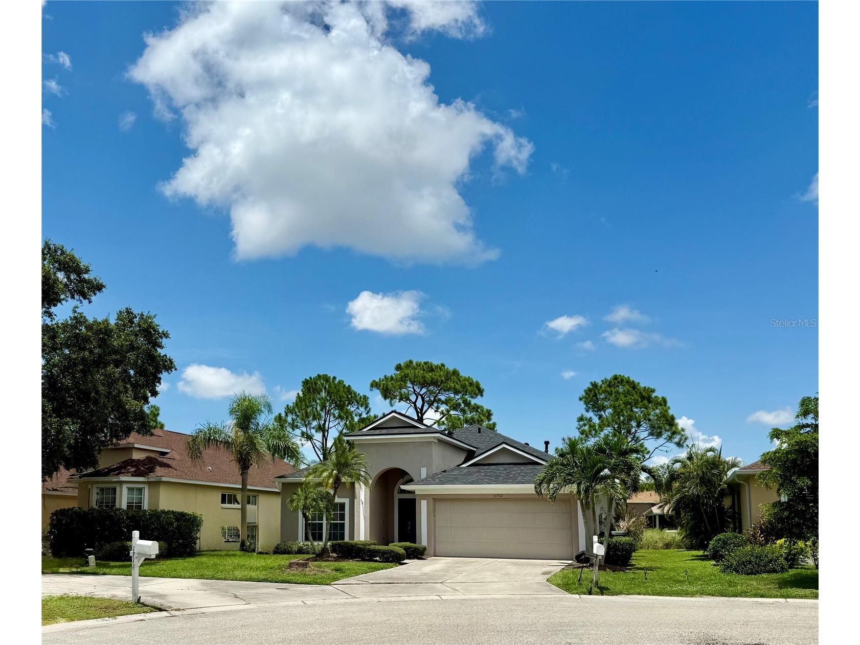 1702 Old Summerwood Boulevard Sarasota FL 34232 A4677316 image2