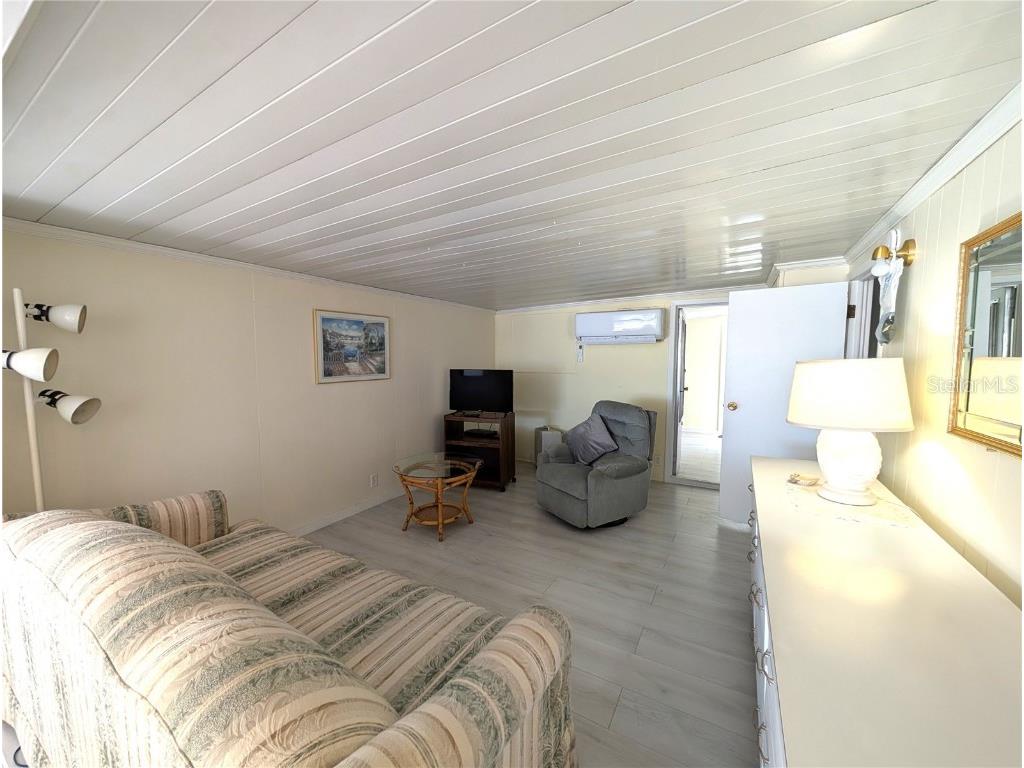 1702 Olympia Fields Street Sarasota FL 34234 A4663958 image2