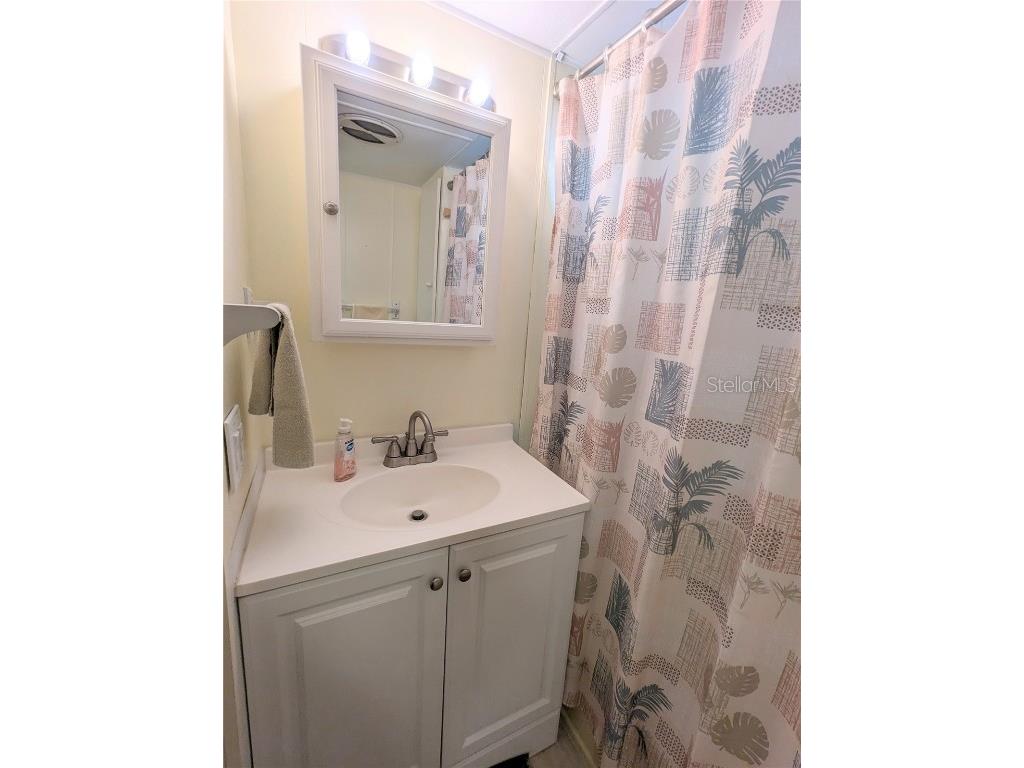 1702 Olympia Fields Street Sarasota FL 34234 A4663958 image5