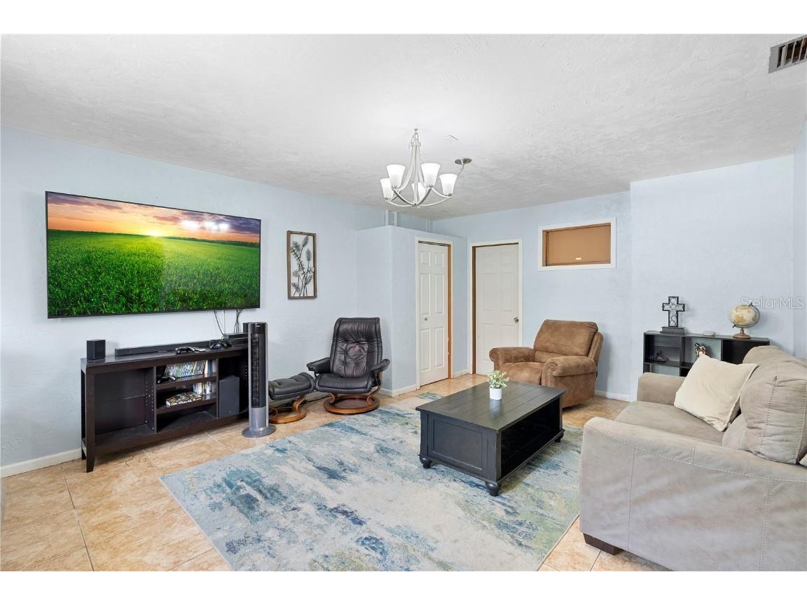 1702 Palmetto Avenue Deland FL 32724 V4943299 image14