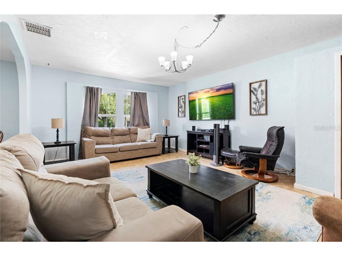 1702 Palmetto Avenue Deland FL 32724 V4943299 image16