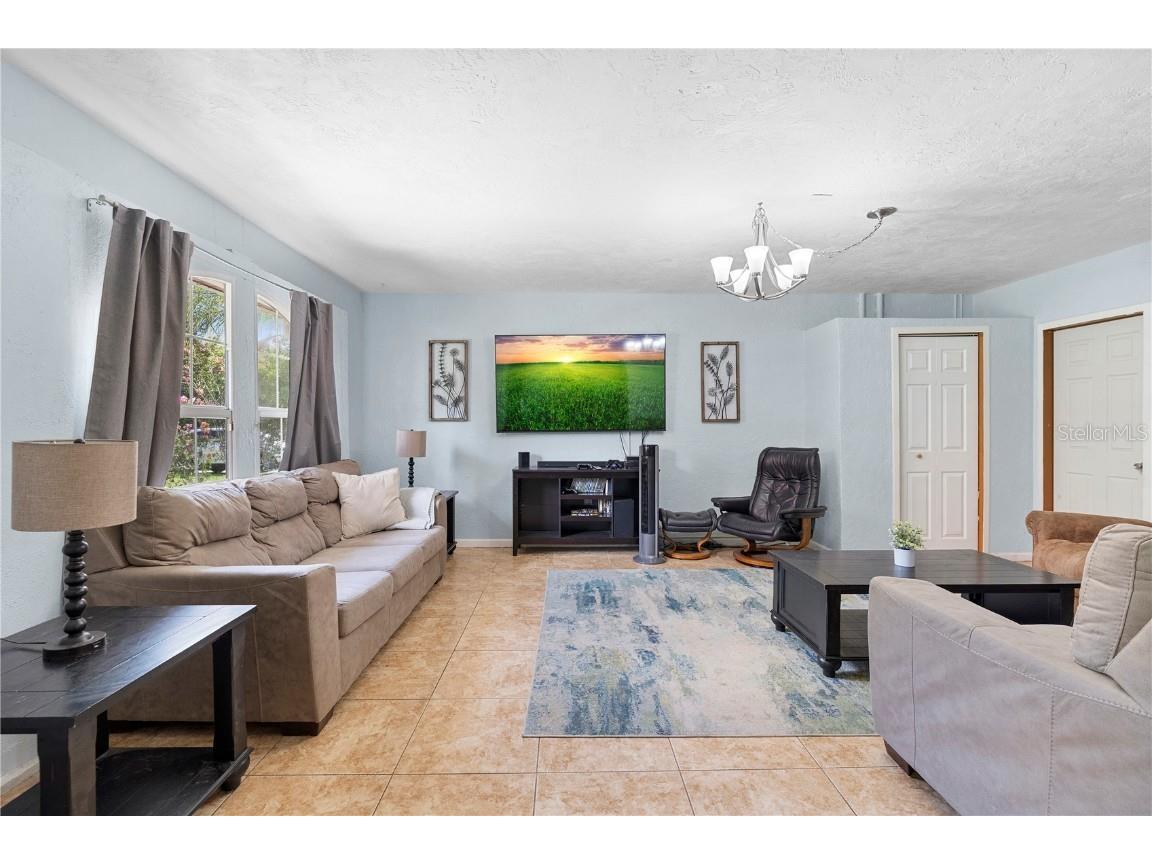 1702 Palmetto Avenue Deland FL 32724 V4943299 image17