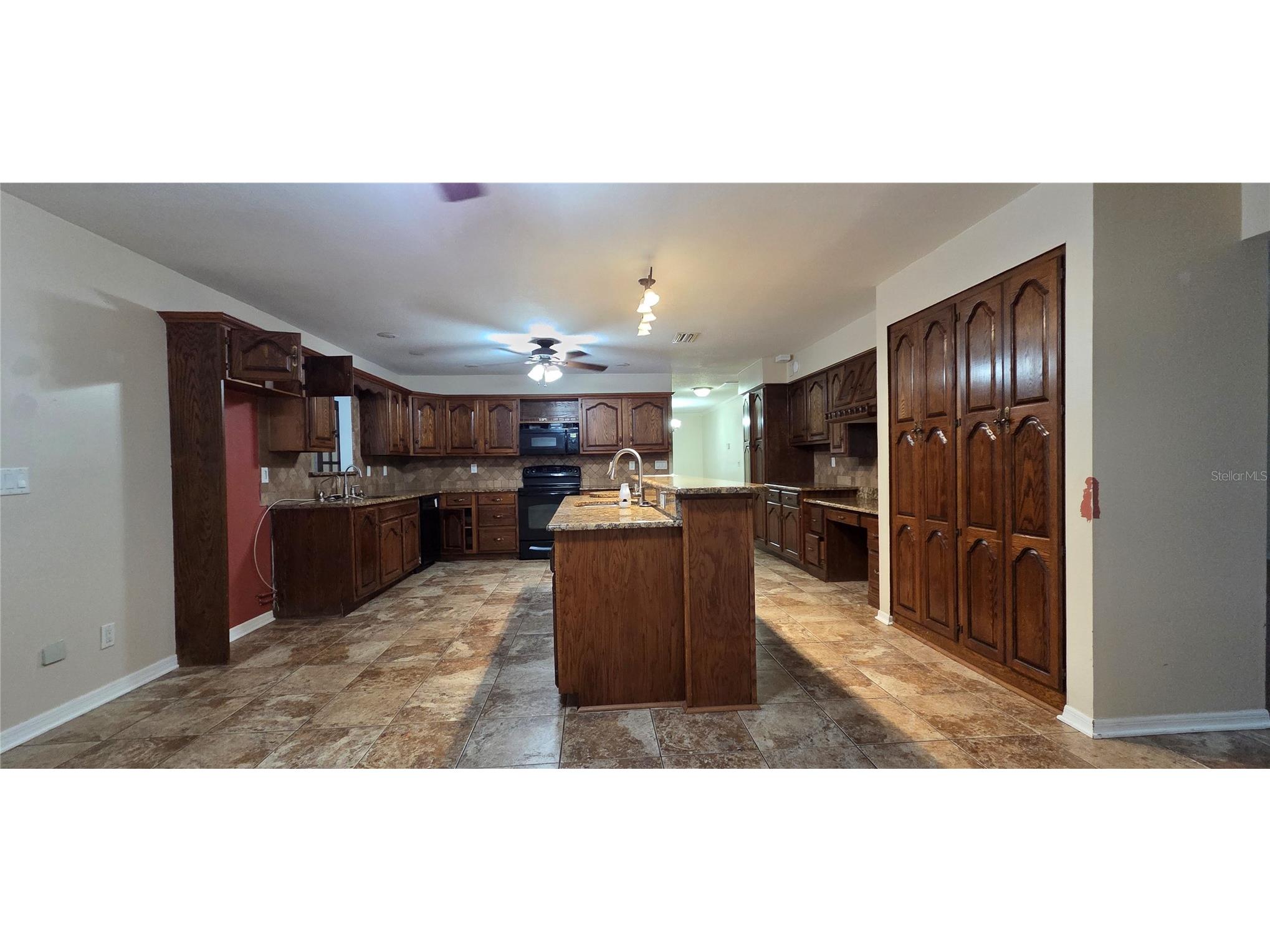 1702 S Miller Road Valrico FL 33594 L4957918 image10