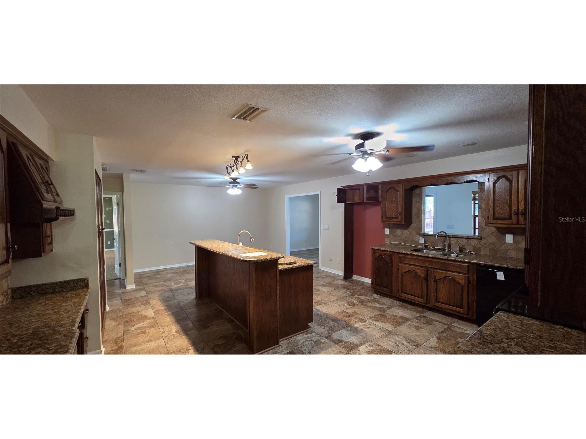 1702 S Miller Road Valrico FL 33594 L4957918 image9