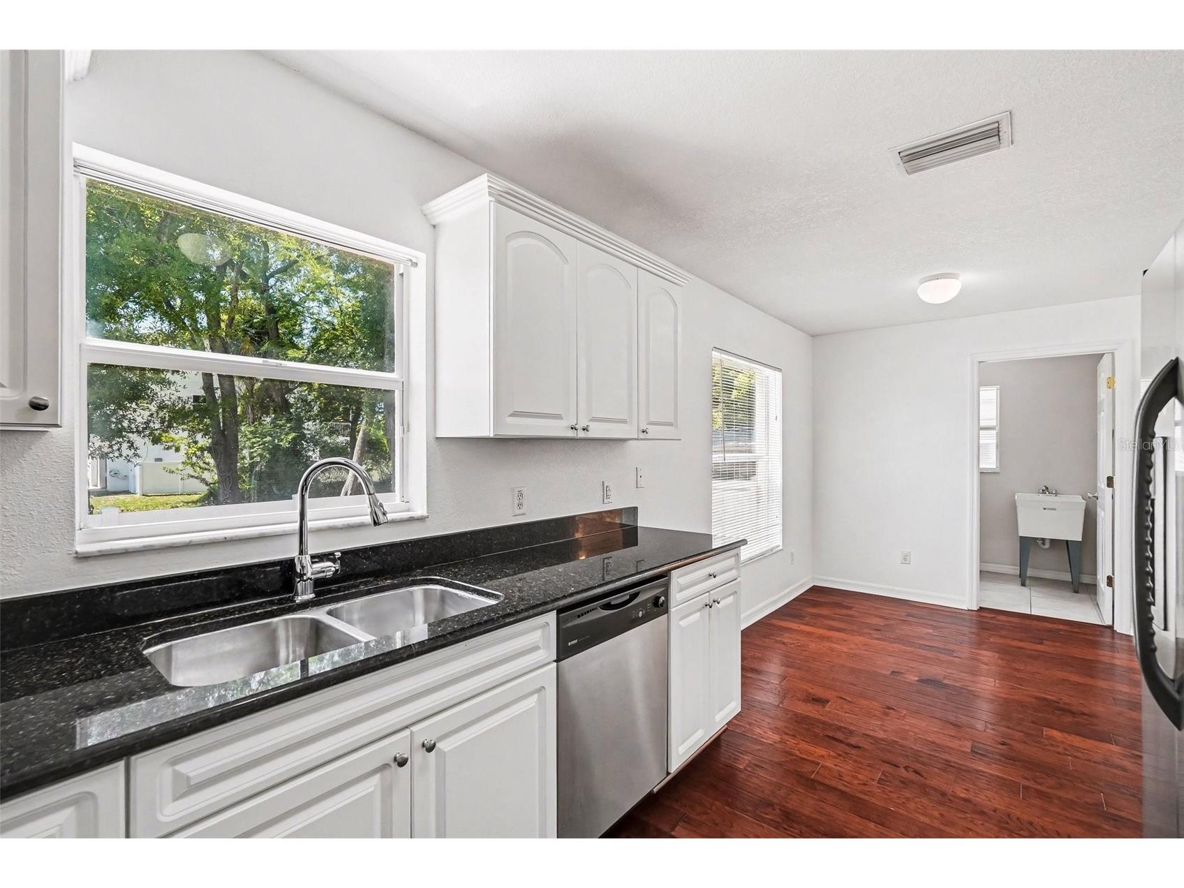 1702 W North Street Tampa FL 33604 TB8502065 image13