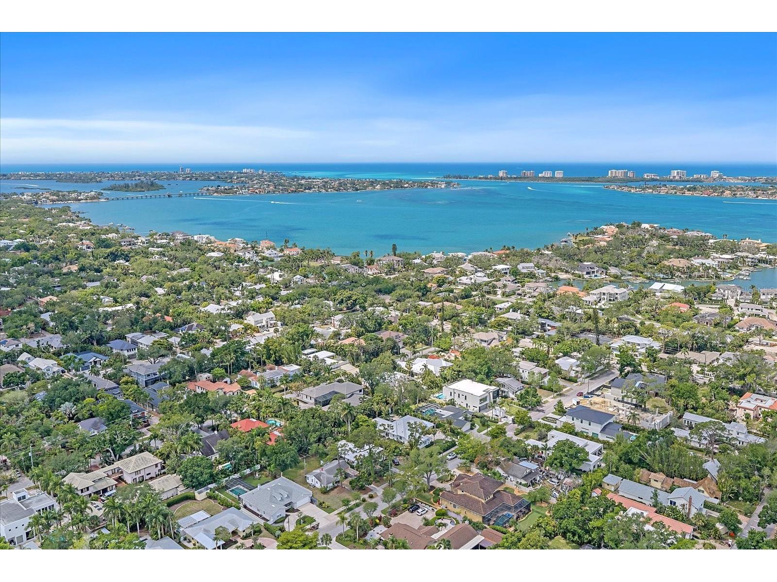 1702 Waldemere Street Sarasota FL 34239 A4690683 image16