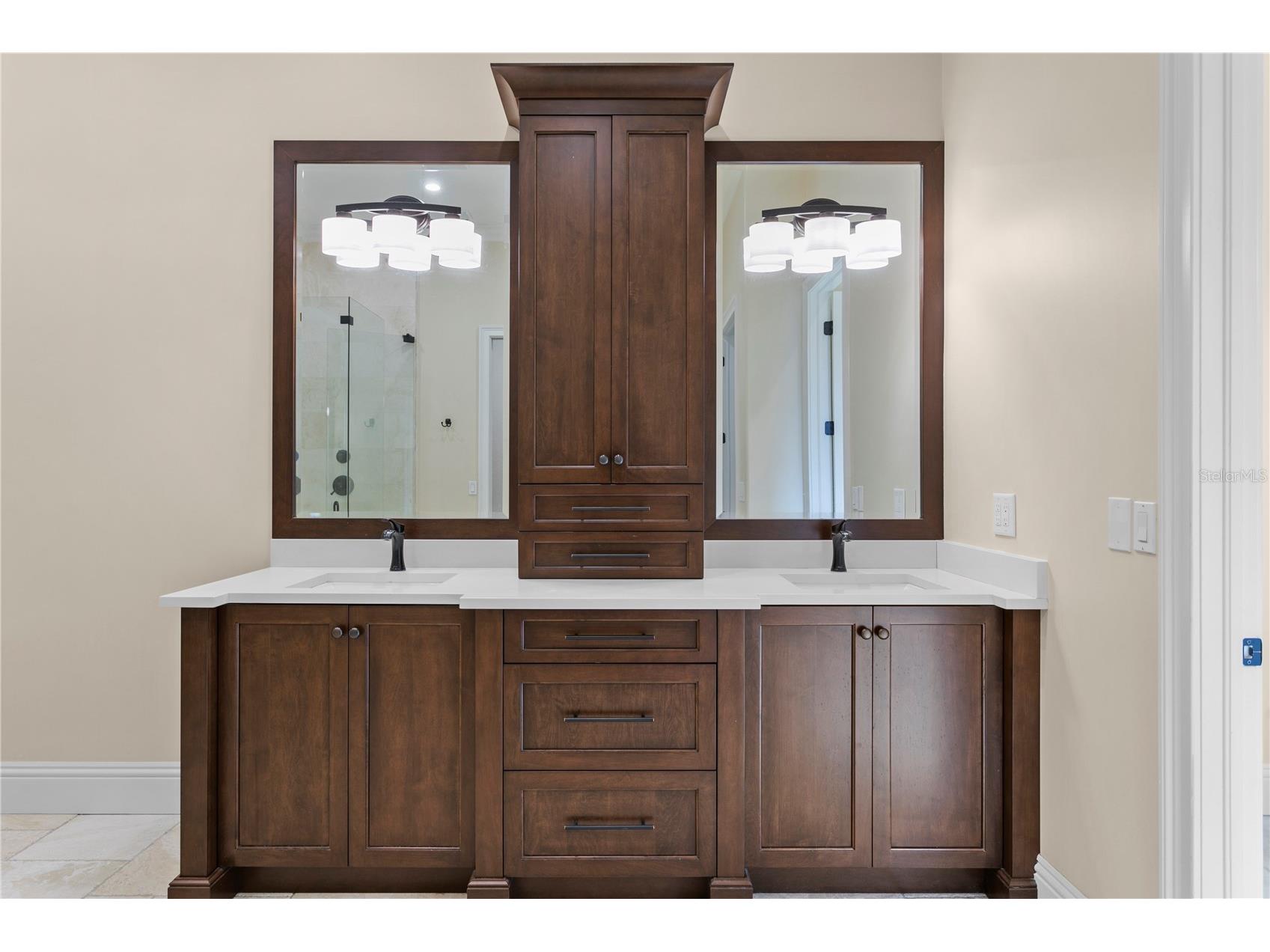 17027 Candeleda De Avila Tampa FL 33613 TB8525968 image35