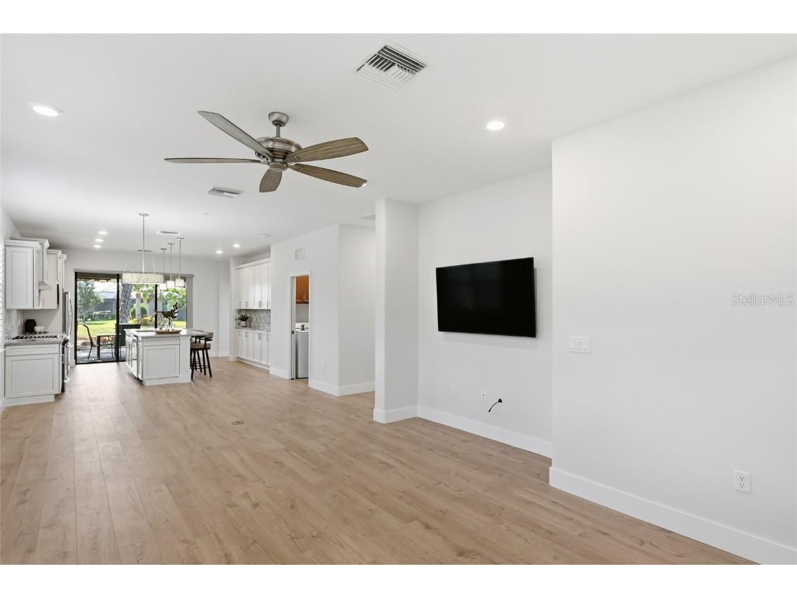 17029 Hampton Falls Terrace Bradenton FL 34202 A4670913 image10