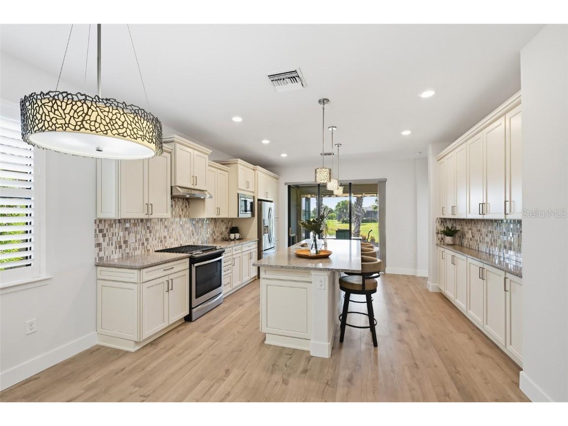 17029 Hampton Falls Terrace Bradenton FL 34202 A4670913 image15