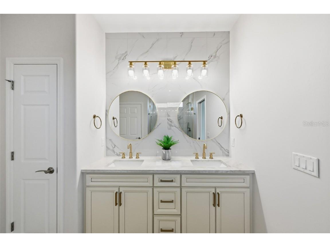 17029 Hampton Falls Terrace Bradenton FL 34202 A4670913 image25