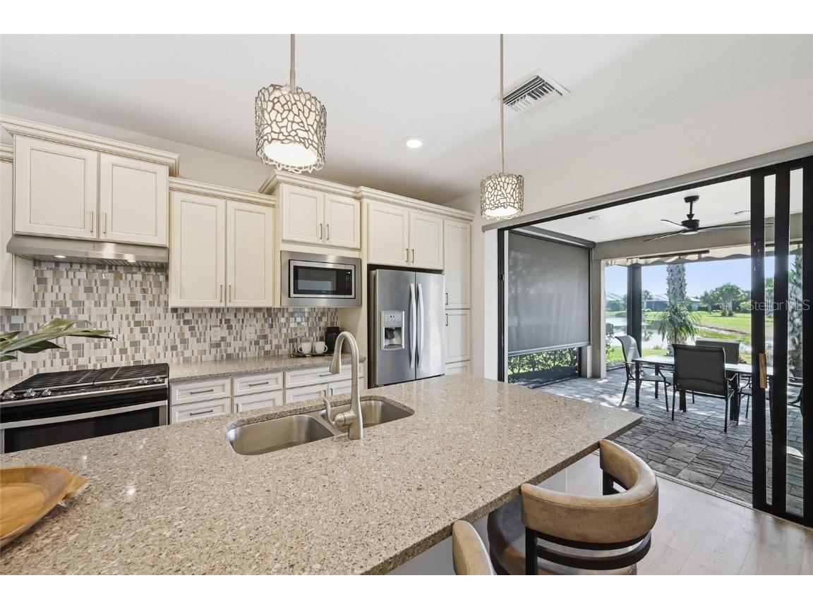 17029 Hampton Falls Terrace Bradenton FL 34202 A4670913 image35