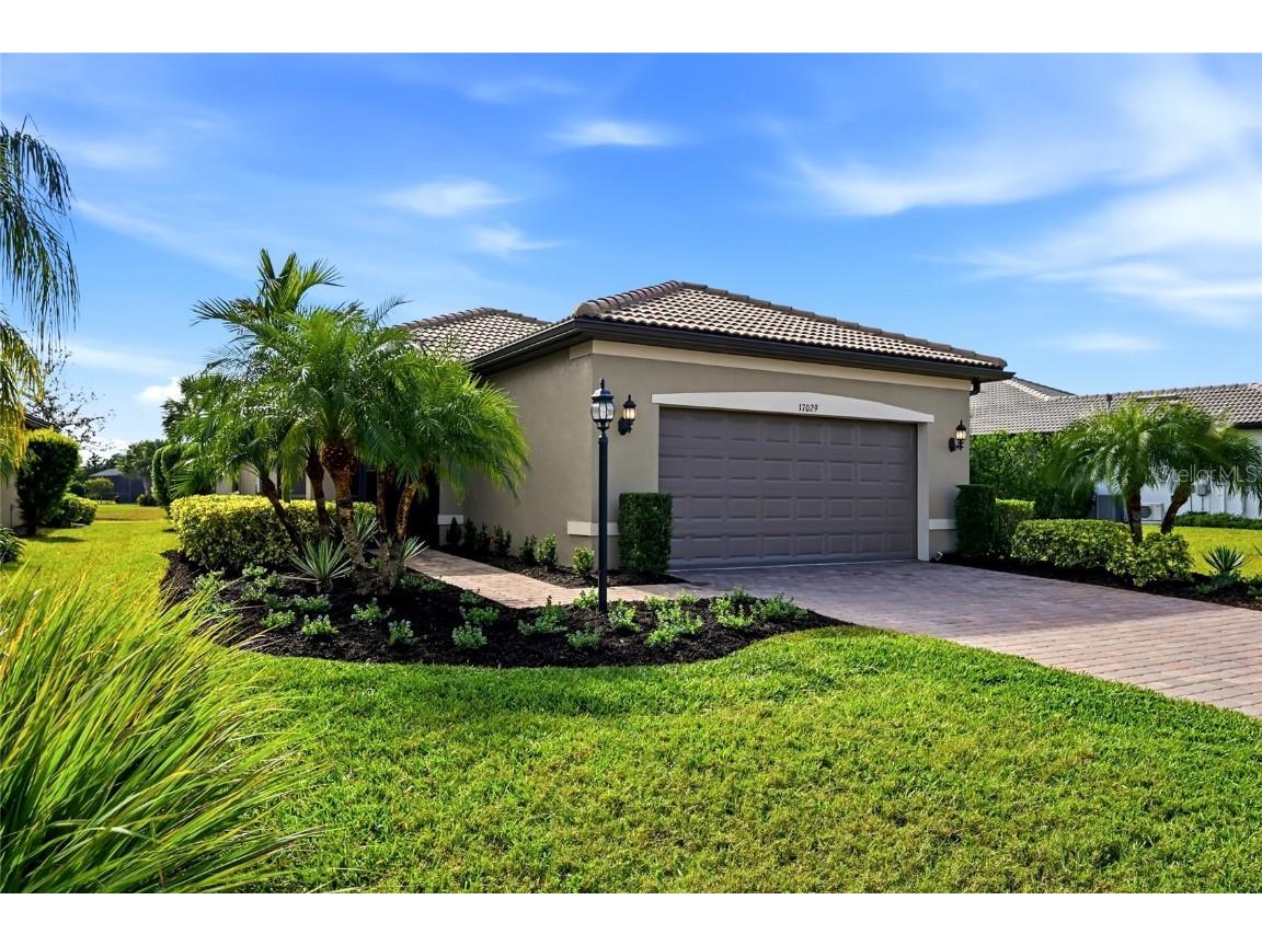 17029 Hampton Falls Terrace Bradenton FL 34202 A4670913 image4