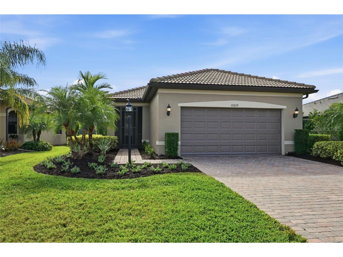 17029 Hampton Falls Terrace Bradenton FL 34202 A4670913 image5