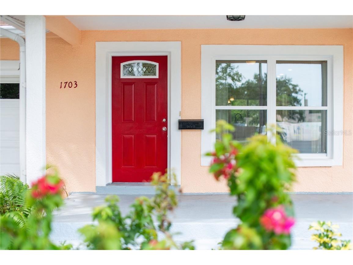 1703 12th Street S Saint Petersburg FL 33705 C7515339 image5