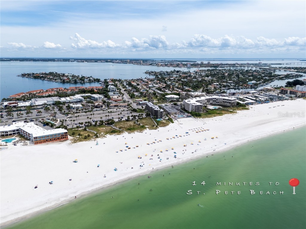 1703 12th Street S Saint Petersburg FL 33705 C7515339 image63