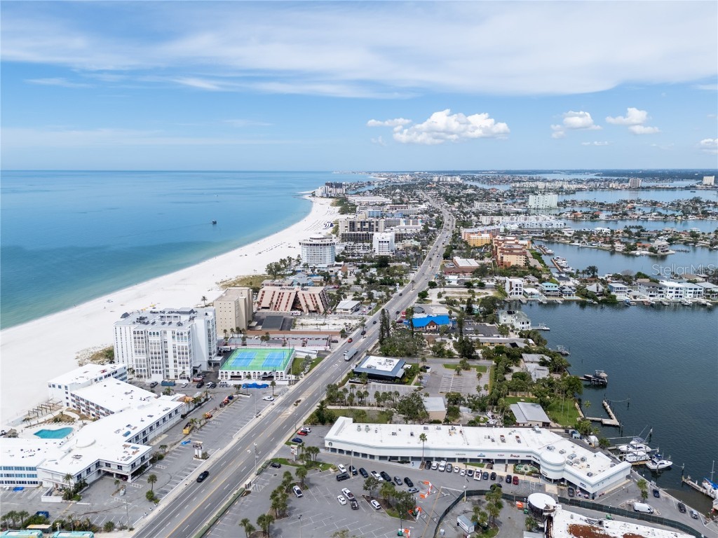 1703 12th Street S Saint Petersburg FL 33705 C7515339 image64