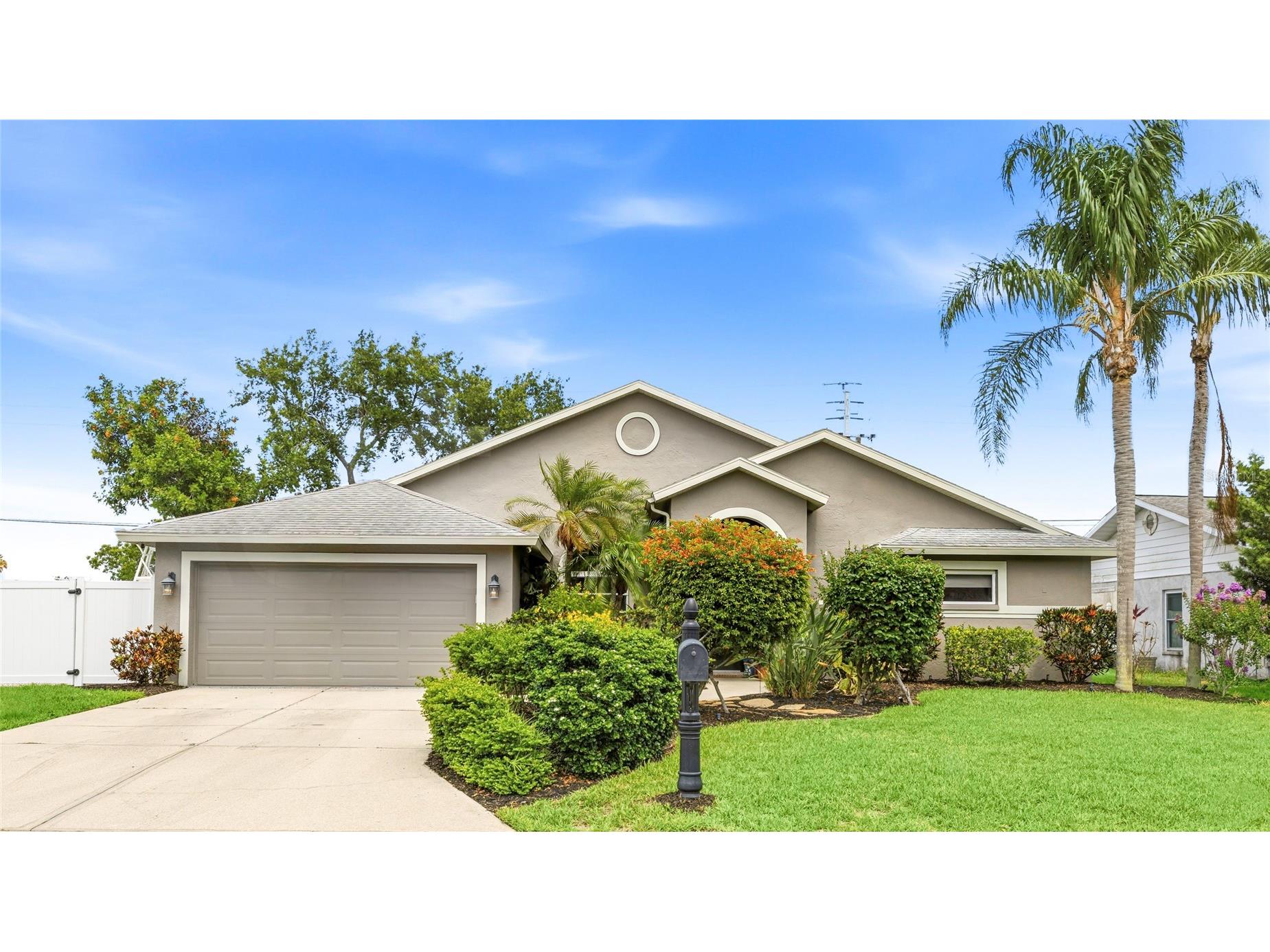 1703 76th Street W Bradenton FL 34209 A4695434 image1