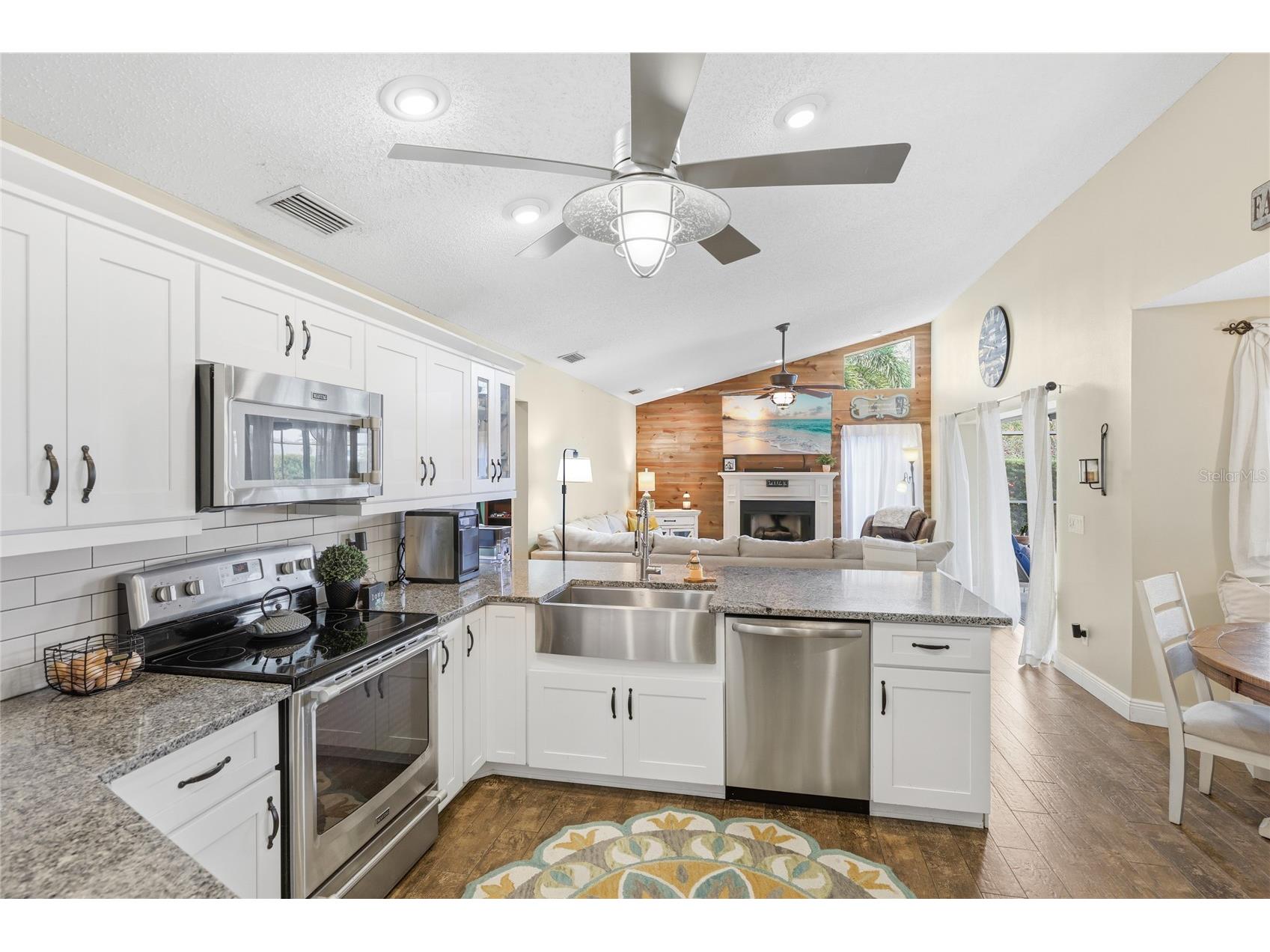 1703 76th Street W Bradenton FL 34209 A4695434 image10