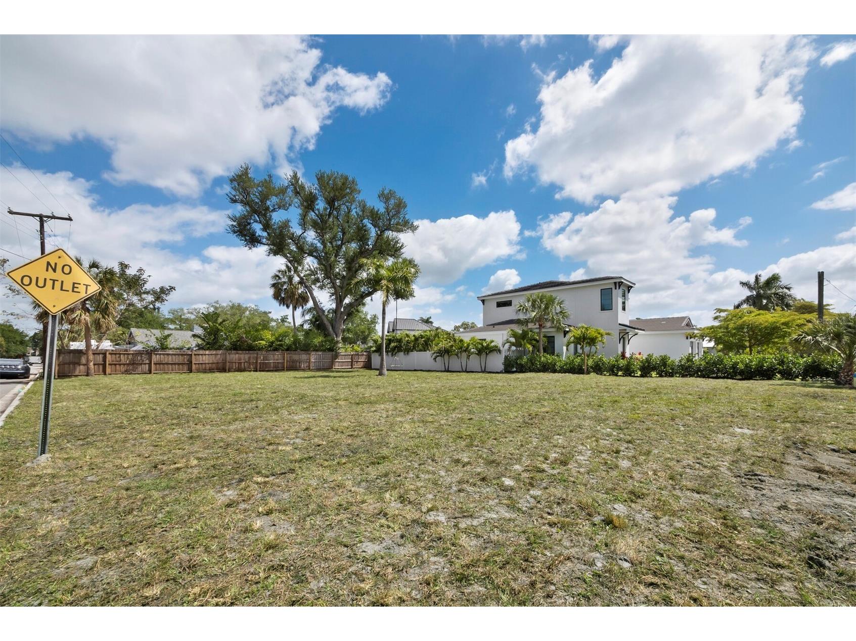 1703 Alta Vista Street Sarasota FL 34236 A4688569 image5