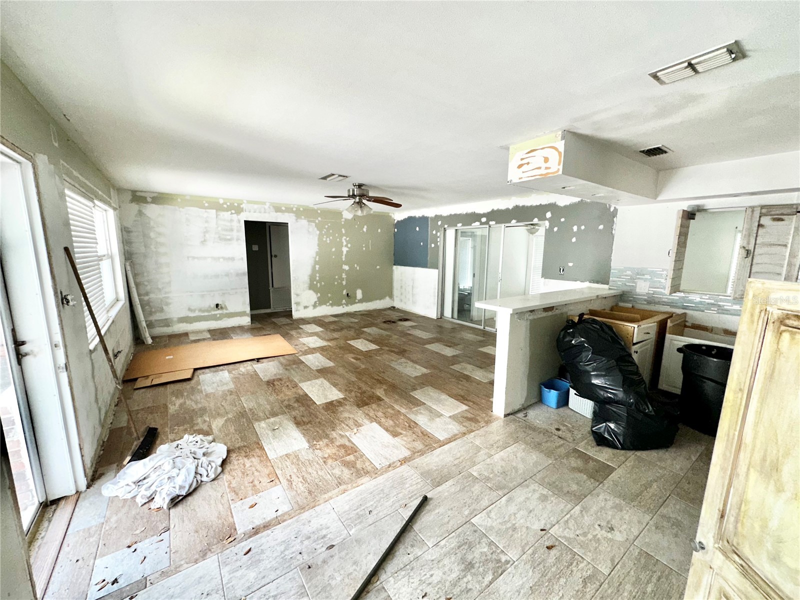 1703 Center Road Terra Ceia FL 34250 TB8514618 image15