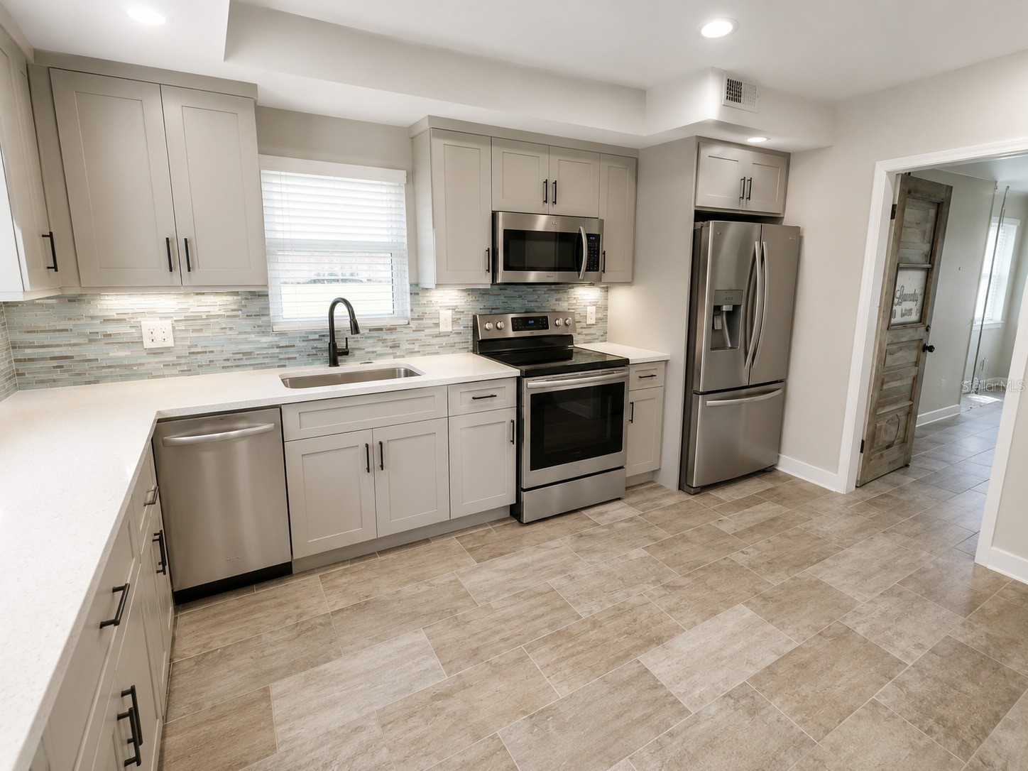 1703 Center Road Terra Ceia FL 34250 TB8514618 image3