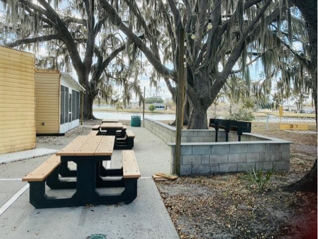 1703 Club Circle Lakeshore FL 33854 L4959671 image37