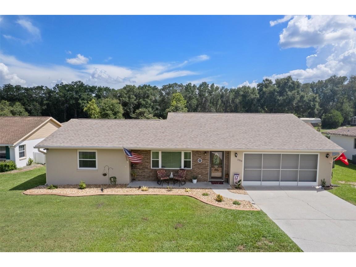 1703 Grove Manor Boulevard Inverness FL 34452 W7877477 image1