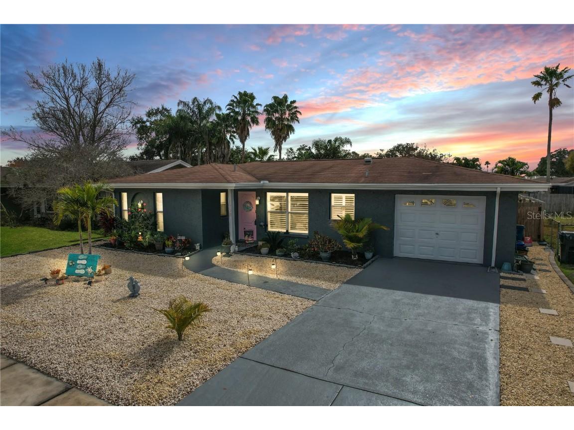 1703 Hibiscus Circle N Oldsmar FL 34677 U8229967 image1