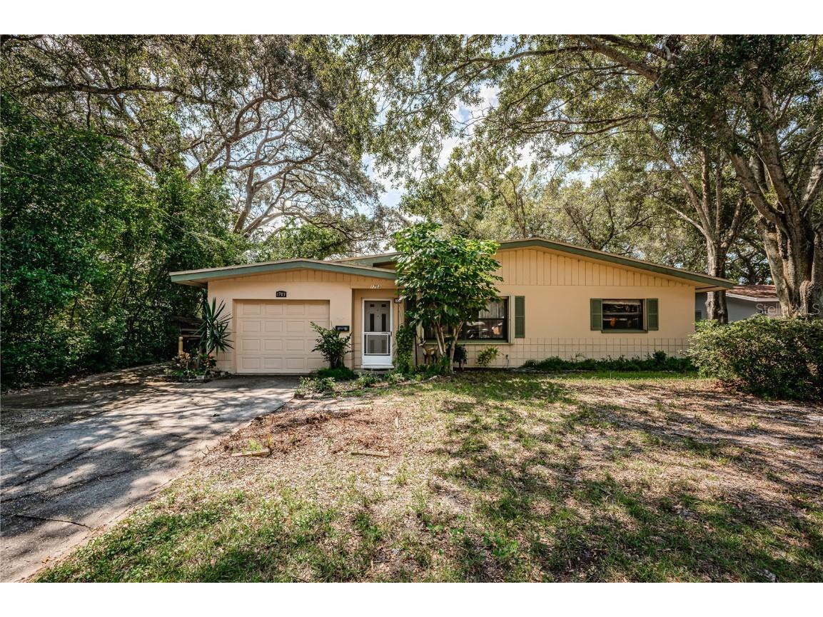 1703 Linwood Drive Clearwater FL 33755 TB8305321 image1