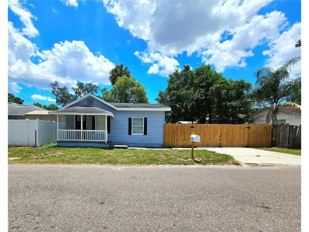 1703 Mobile Avenue Tampa FL 33610 T3527846 image1