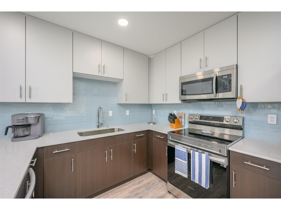 1703 N Tamiami Trail #205 Sarasota FL 34234 - WHITAKER BAYOU A4603659 image12