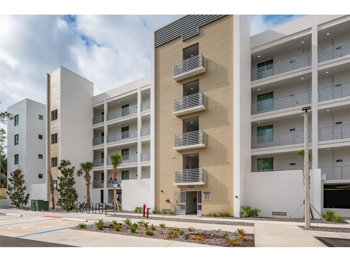 1703 N Tamiami Trail #205 Sarasota FL 34234 - WHITAKER BAYOU A4603659 image32