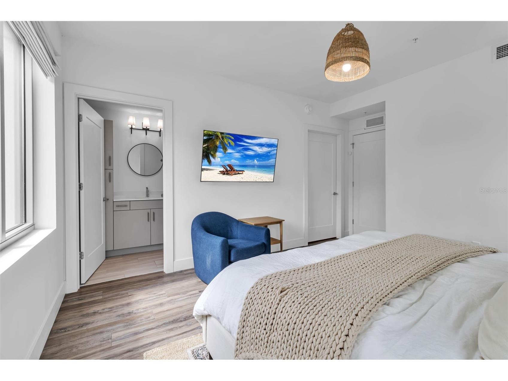 1703 N Tamiami Trail #211 Sarasota FL 34234 - WHITAKER BAYOU AND SARASOTA BA A4693274 image17