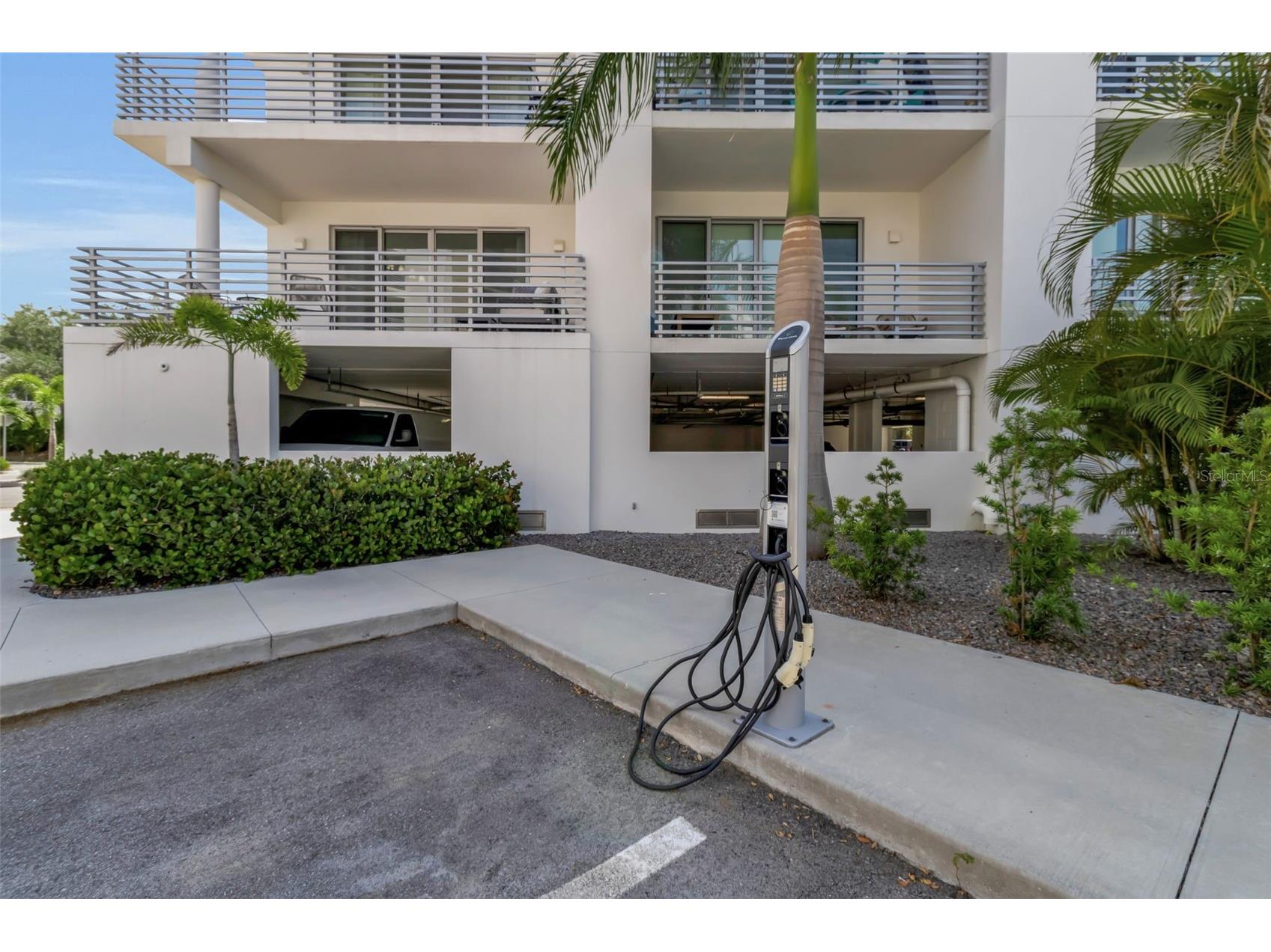 1703 N Tamiami Trail #211 Sarasota FL 34234 - WHITAKER BAYOU AND SARASOTA BA A4693274 image48