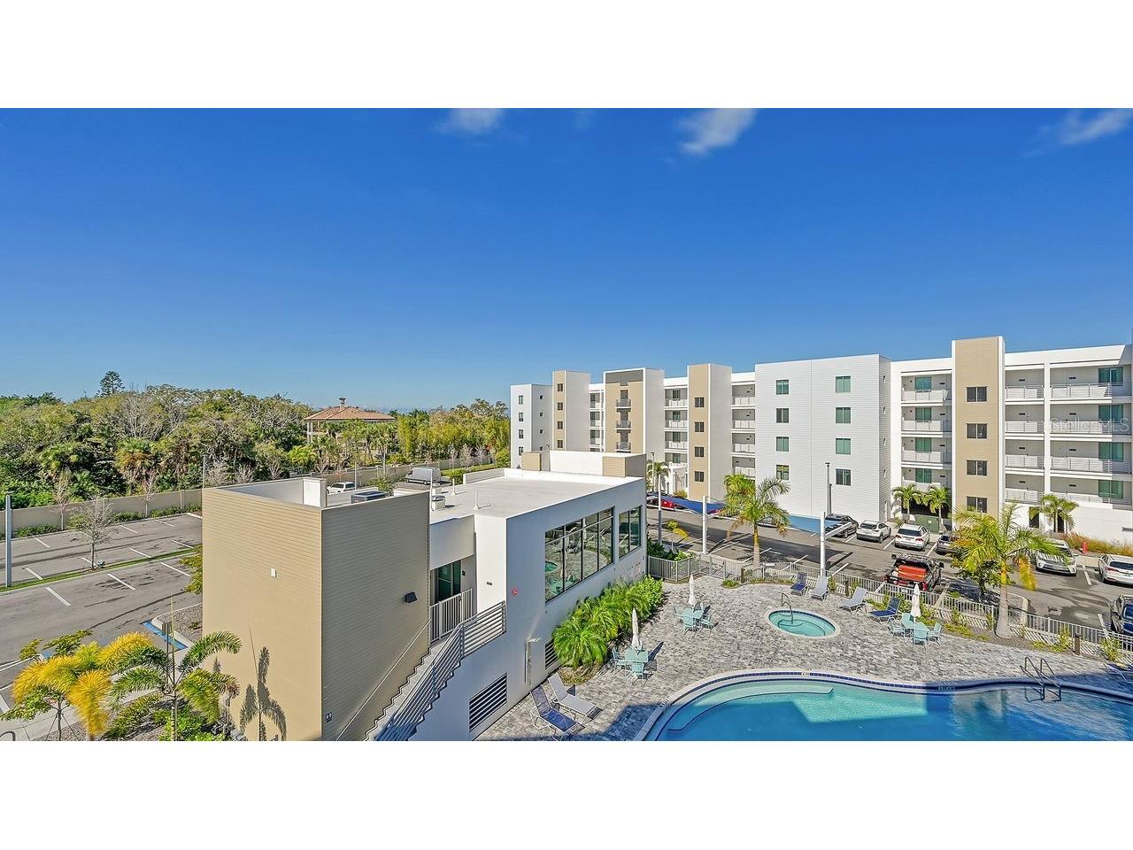 1703 N Tamiami Trail #404 Sarasota FL 34234 A4673230 image17