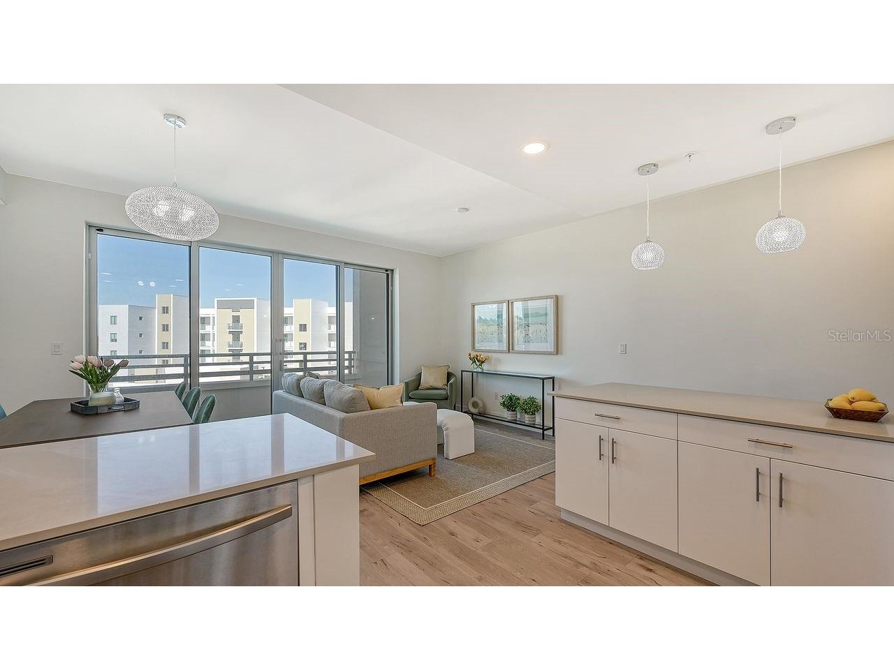 1703 N Tamiami Trail #404 Sarasota FL 34234 A4673230 image25