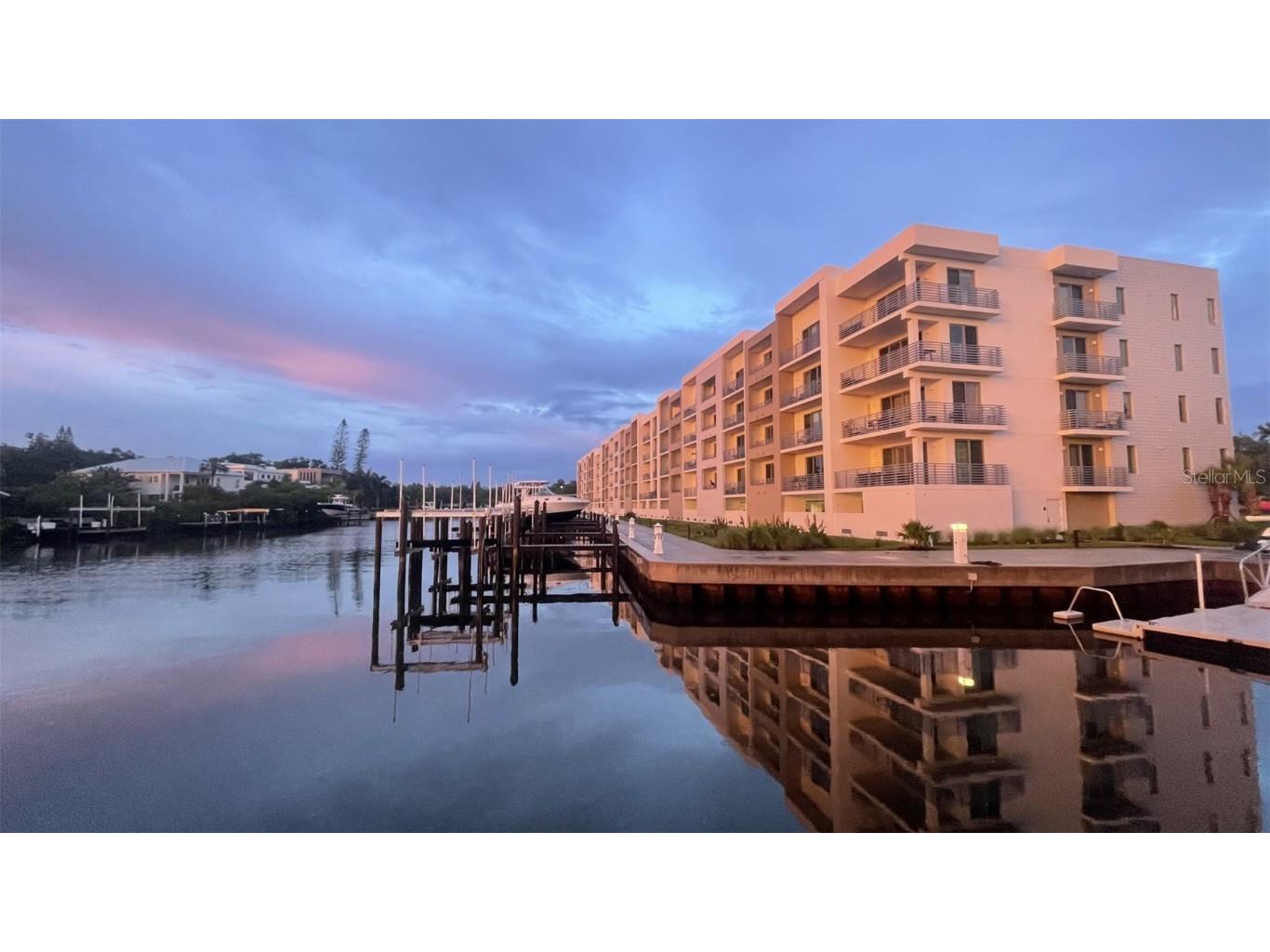 1703 N Tamiami Trail #508 Sarasota FL 34234 A4566589 image1