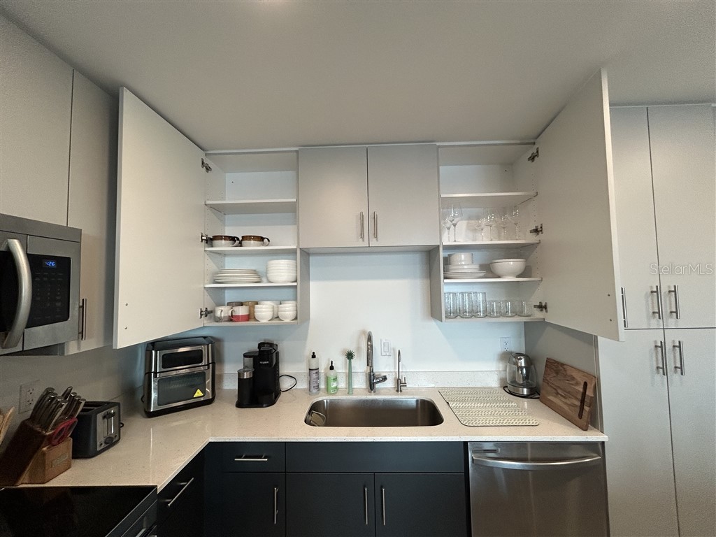 1703 N Tamiami Trail #510 Sarasota FL 34234 O6422287 image6