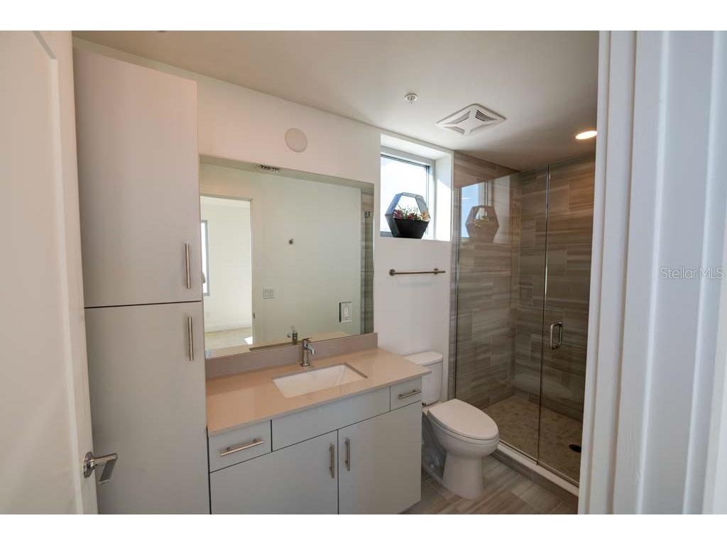 1703 N Tamiami Trail #511 Sarasota FL 34234 A4649626 image19