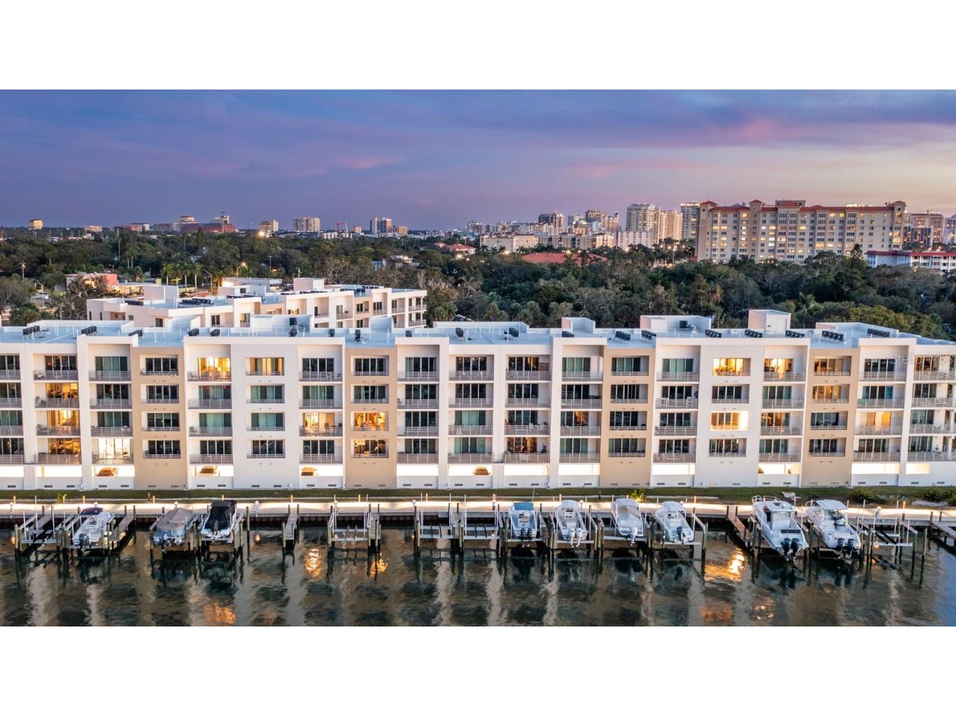 1703 N Tamiami Trail #511 Sarasota FL 34234 A4649626 image24